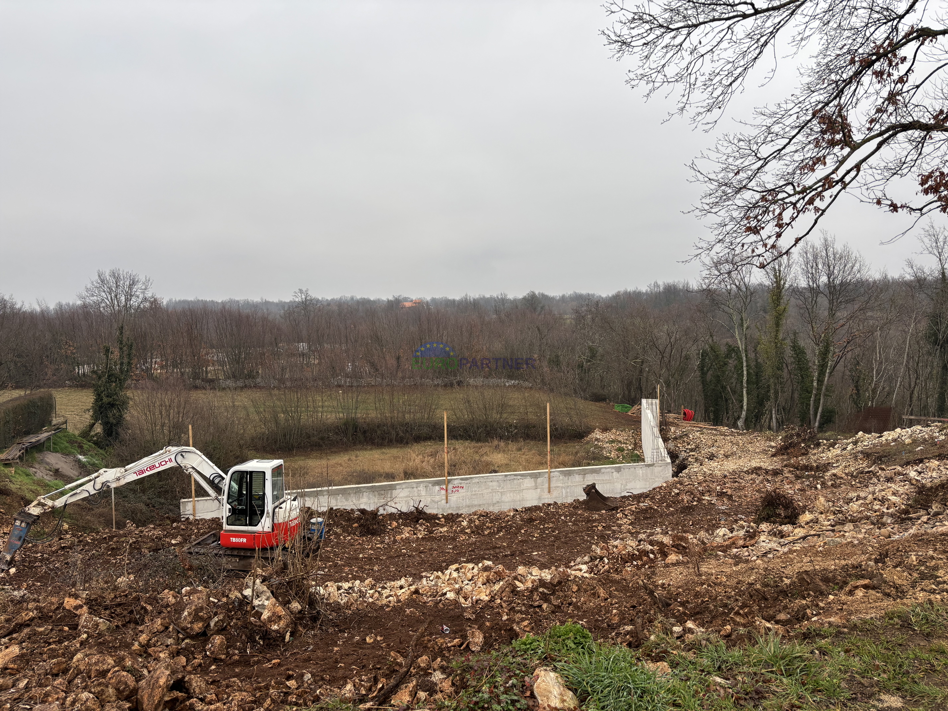 Istra, okolica Rovinja, prekrasna vila građena na kaskadnom terenu