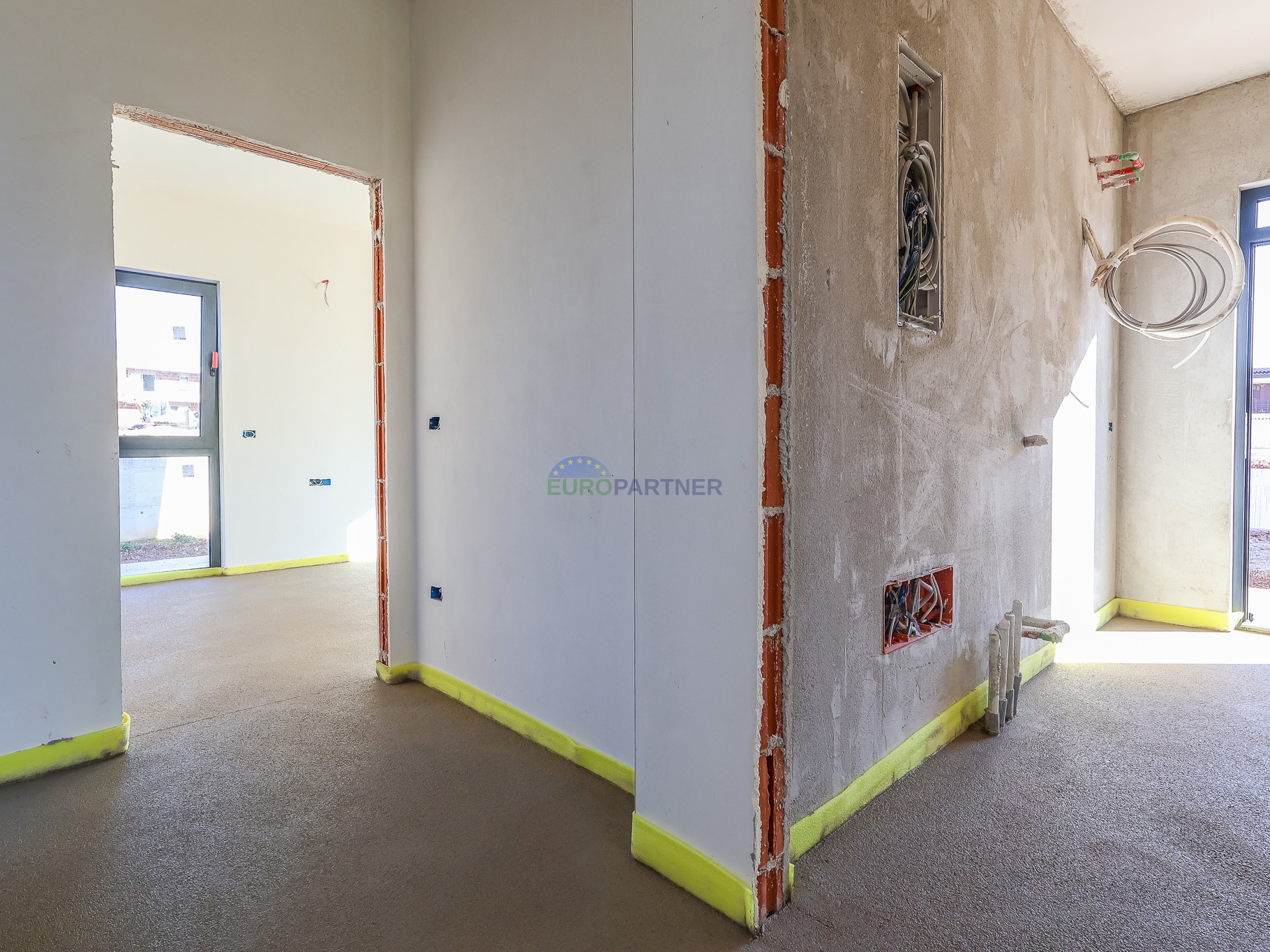 "Villa Black Beauty" attende il suo nuovo proprietario&comma; realizzata con il metodo di costruzione "chiavi in &ZeroWidthSpace;&ZeroWidthSpace;mano"&period;