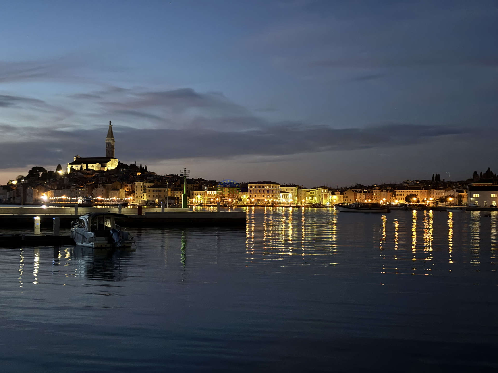 Istrien, Rovinj, Gewerbefläche mit Apartments