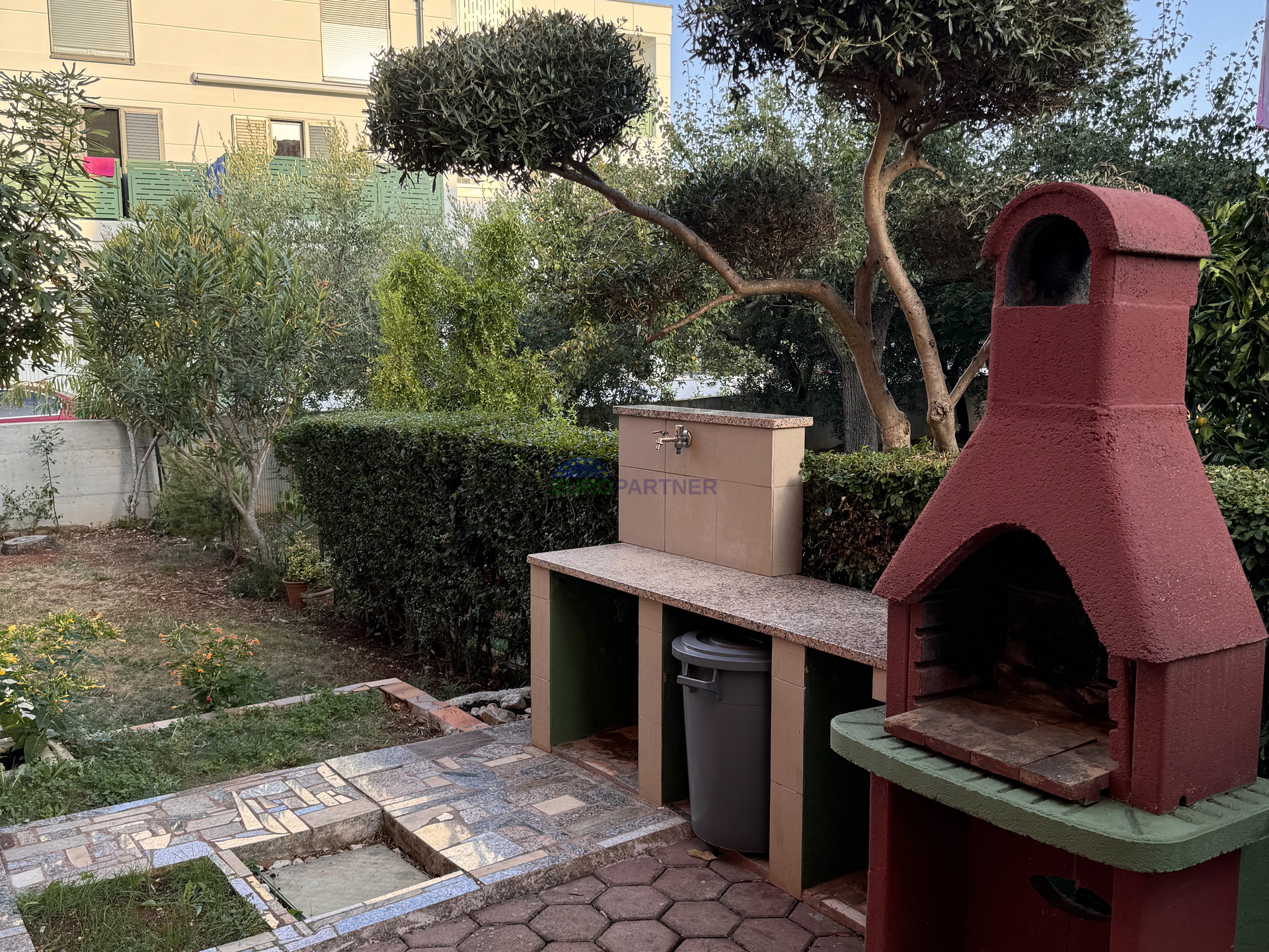 Istrien&comma; Novigrad&comma; eine Wohnung mit Garten in der N&auml;he des Meeres