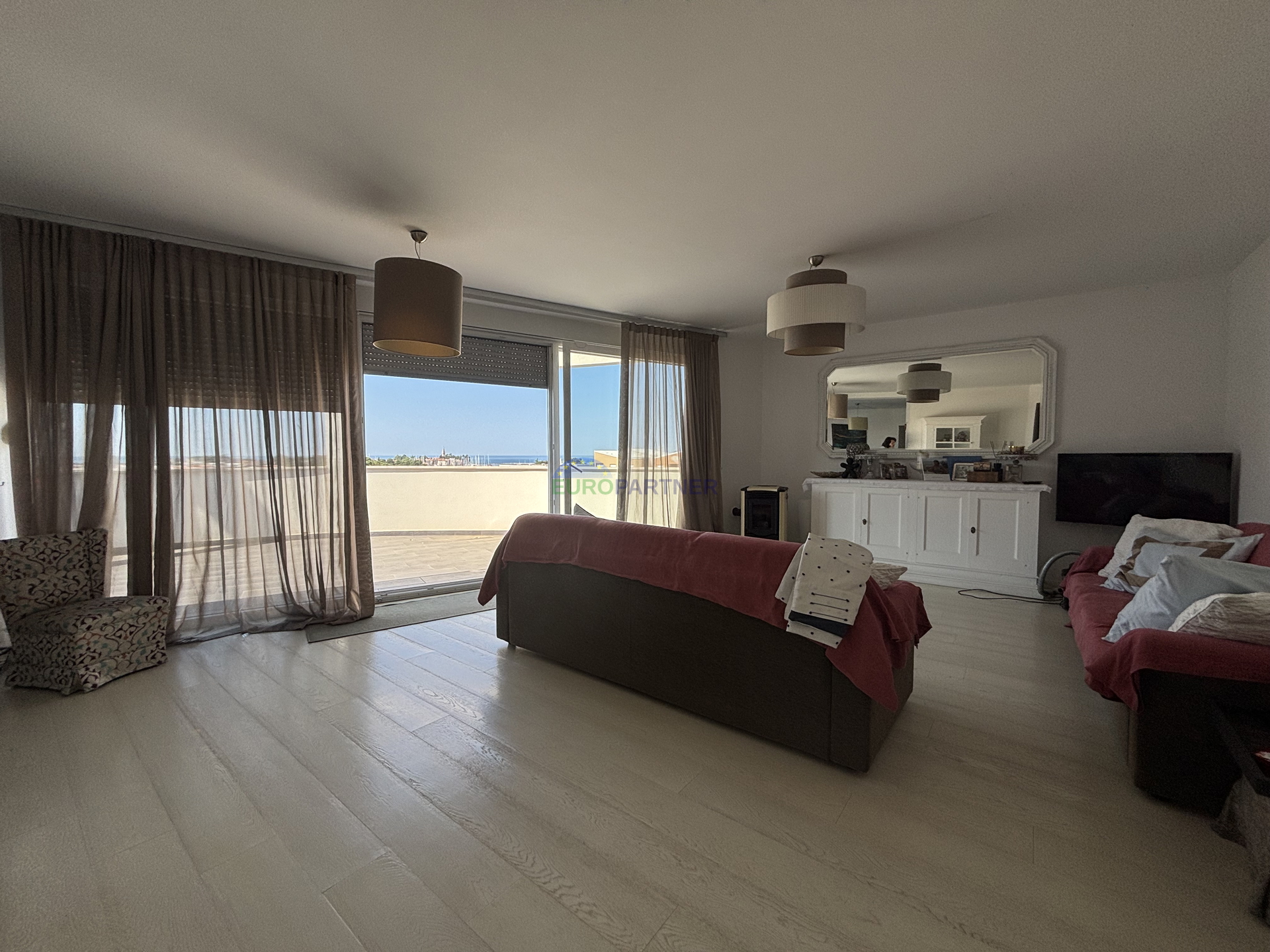 Istrien, Novigrad, Designerwohnung mit Meerblick
