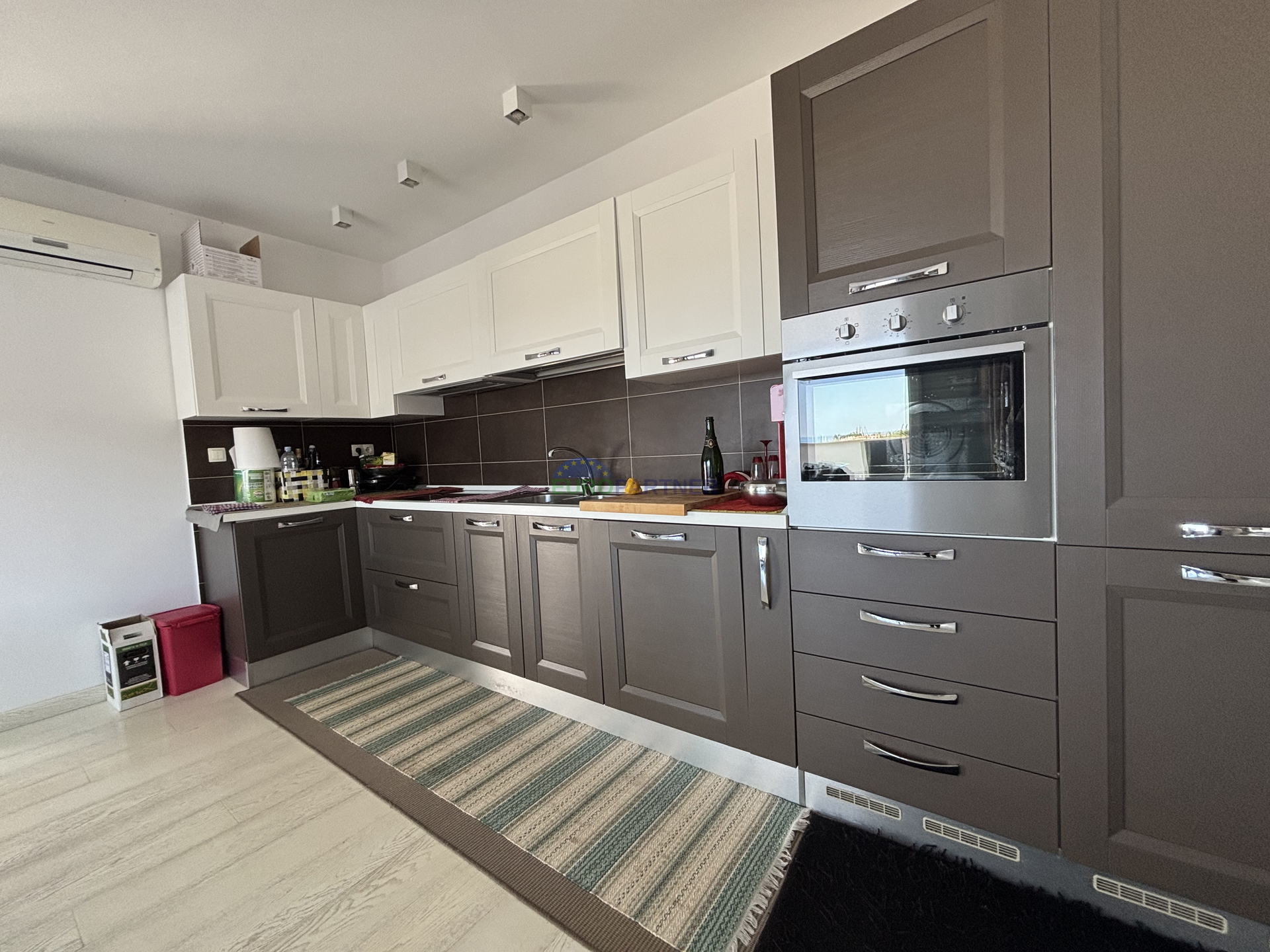 Istrien, Novigrad, Designerwohnung mit Meerblick