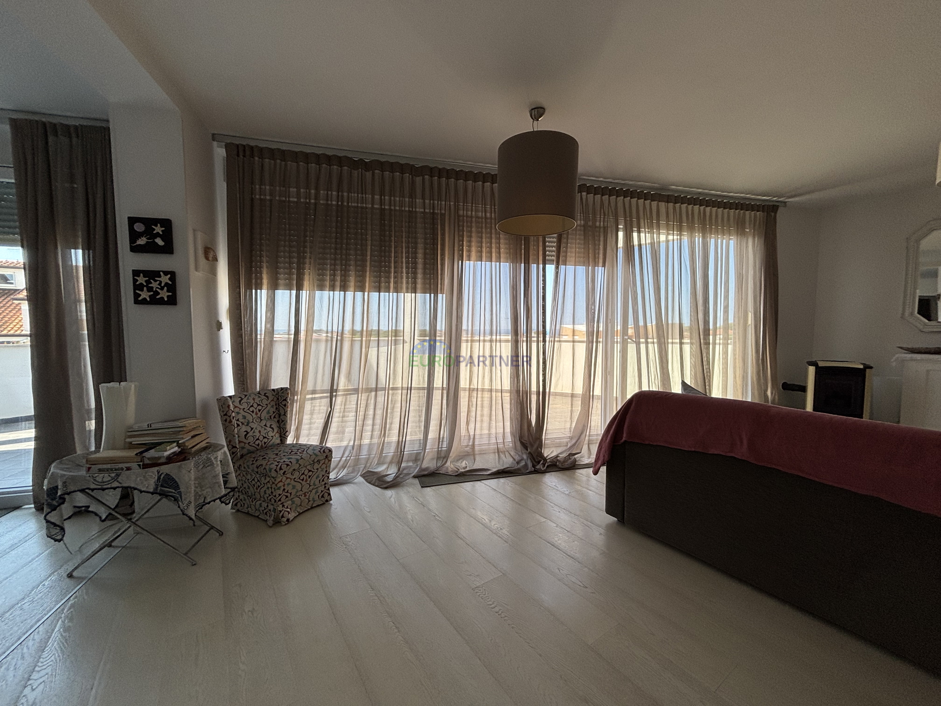 Istrien, Novigrad, Designerwohnung mit Meerblick