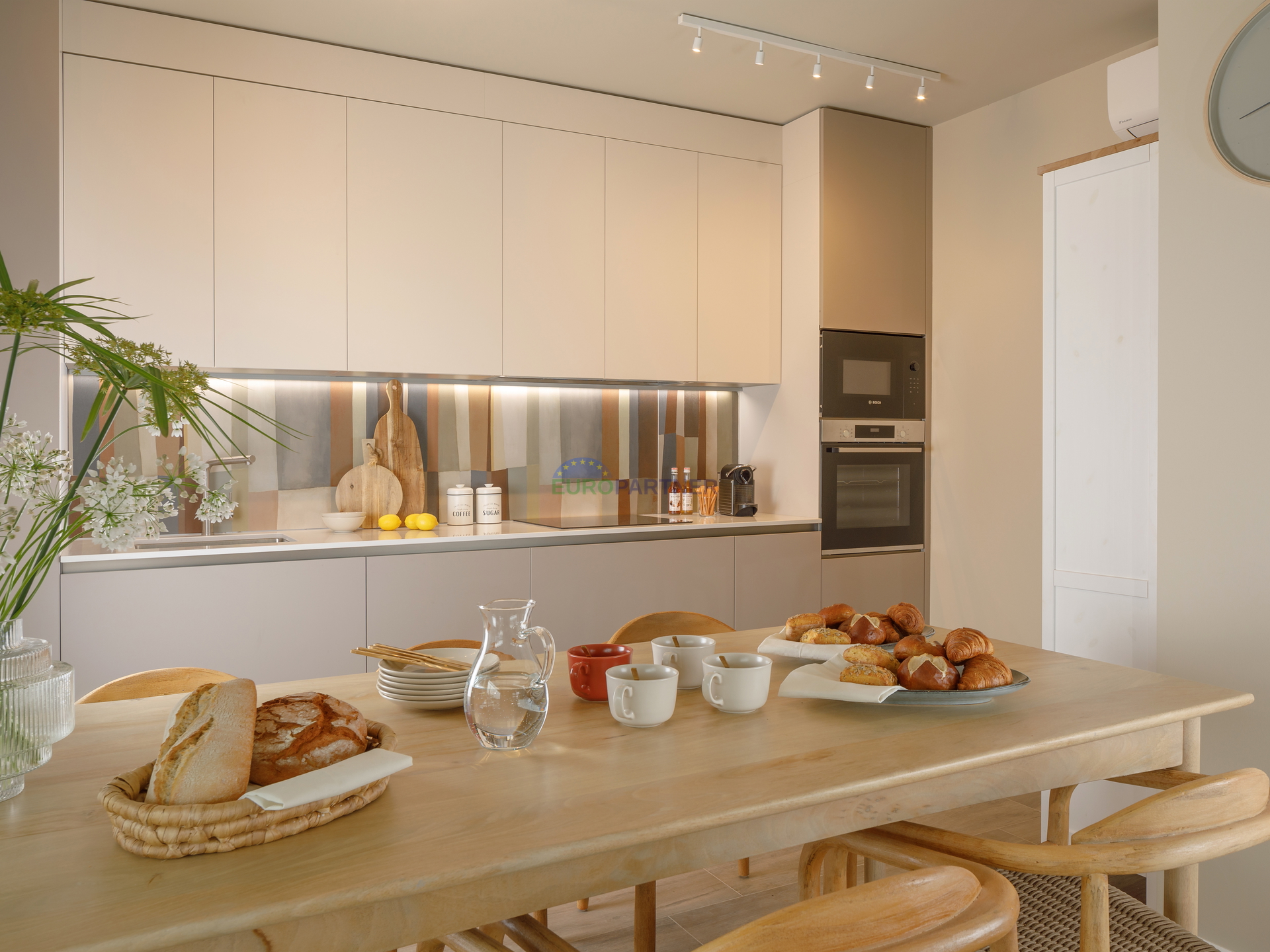 Istrien, Poreč, ein wunderschönes Haus in letzter Reihe in der Nähe des Meeres und der Stadt