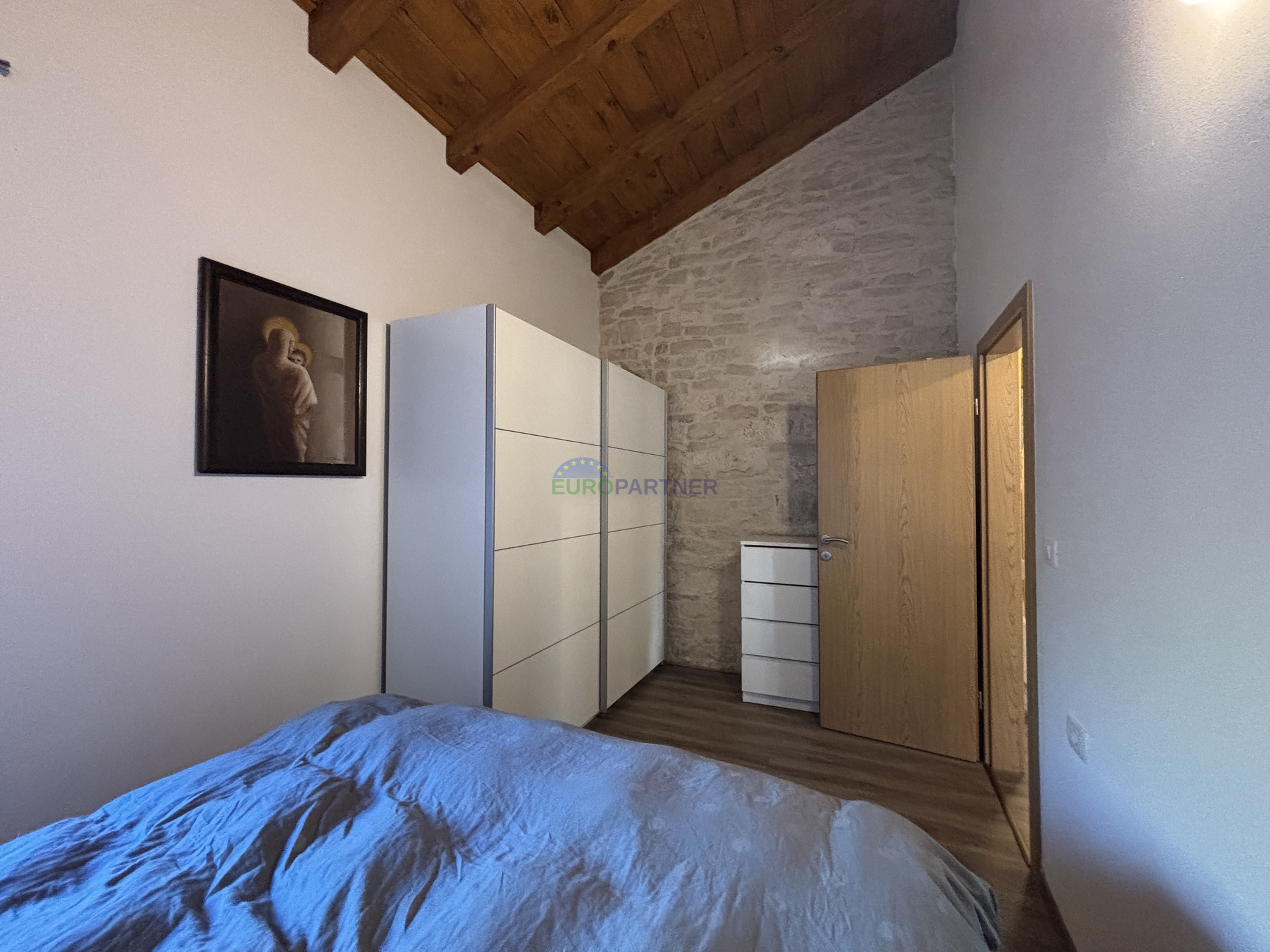 Stone house with garden in the vicinity of Umag