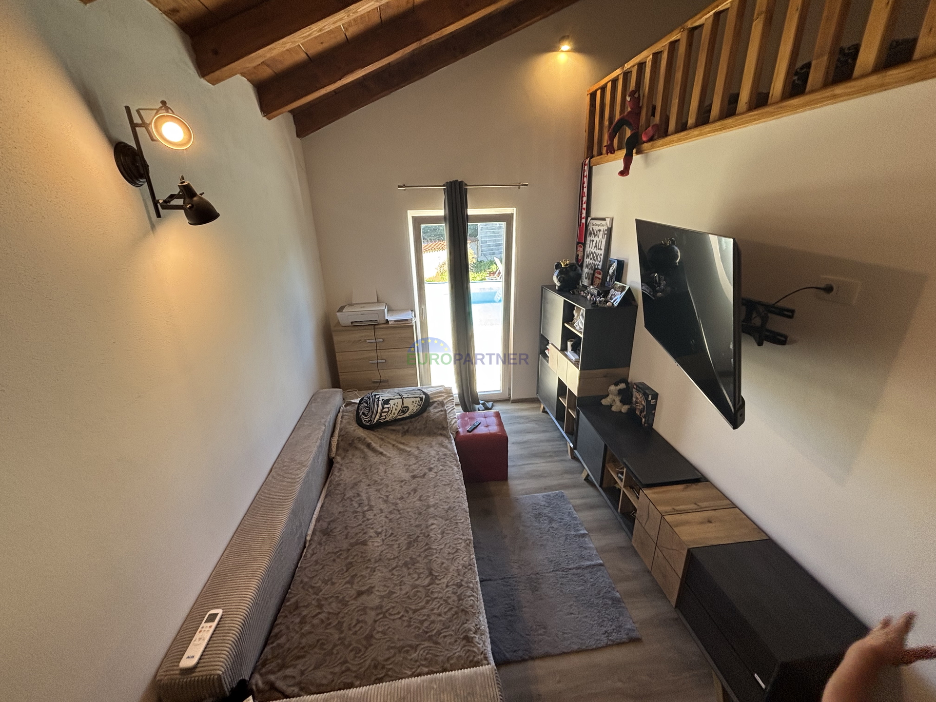 Stone house with garden in the vicinity of Umag