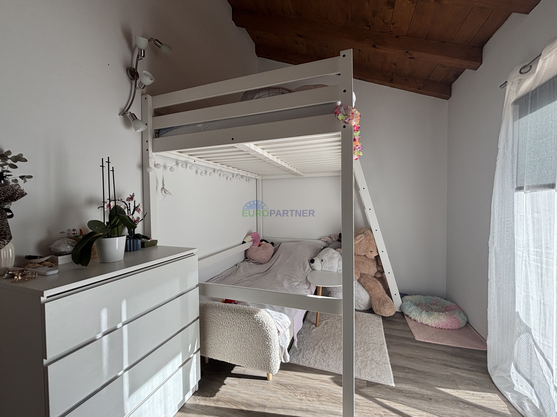 Stone house with garden in the vicinity of Umag