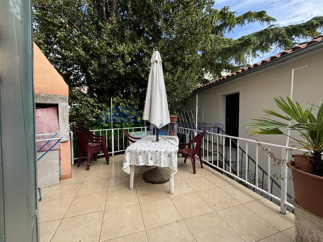 House, 182 m2, For Sale, Novigrad