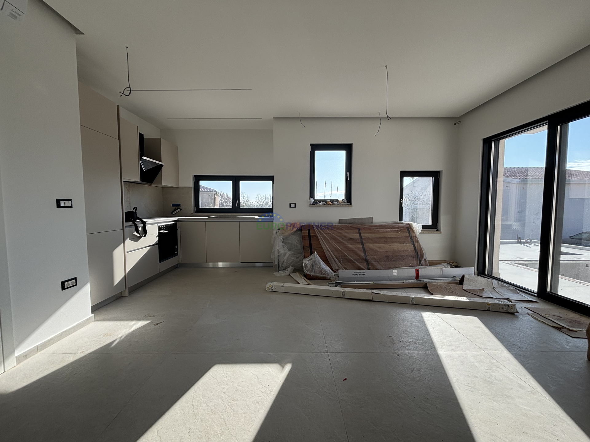 Istria&comma; near Pore&ccaron;&comma; beautiful modern house with a sea view&period;