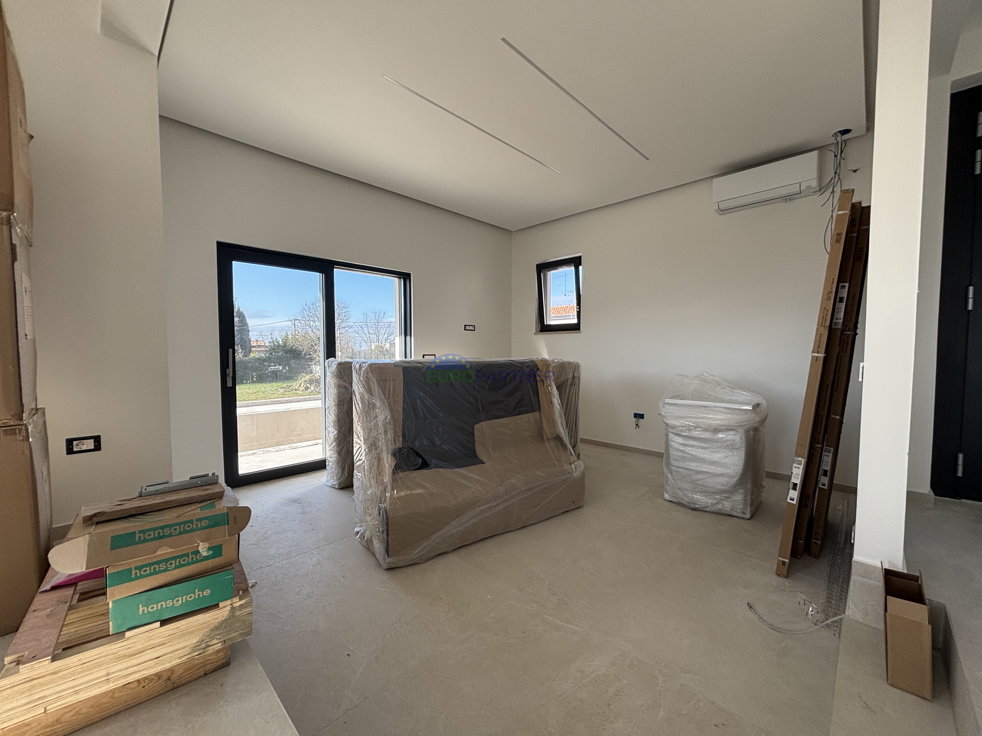 Istria&comma; near Pore&ccaron;&comma; beautiful modern house with a sea view&period;