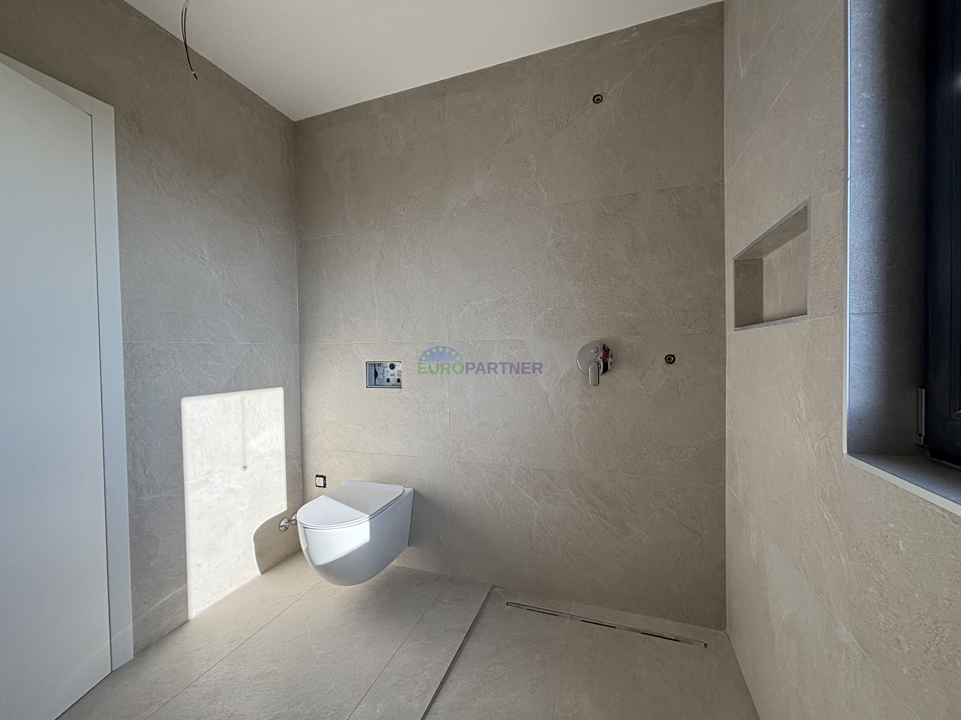 Istria&comma; near Pore&ccaron;&comma; beautiful modern house with a sea view&period;