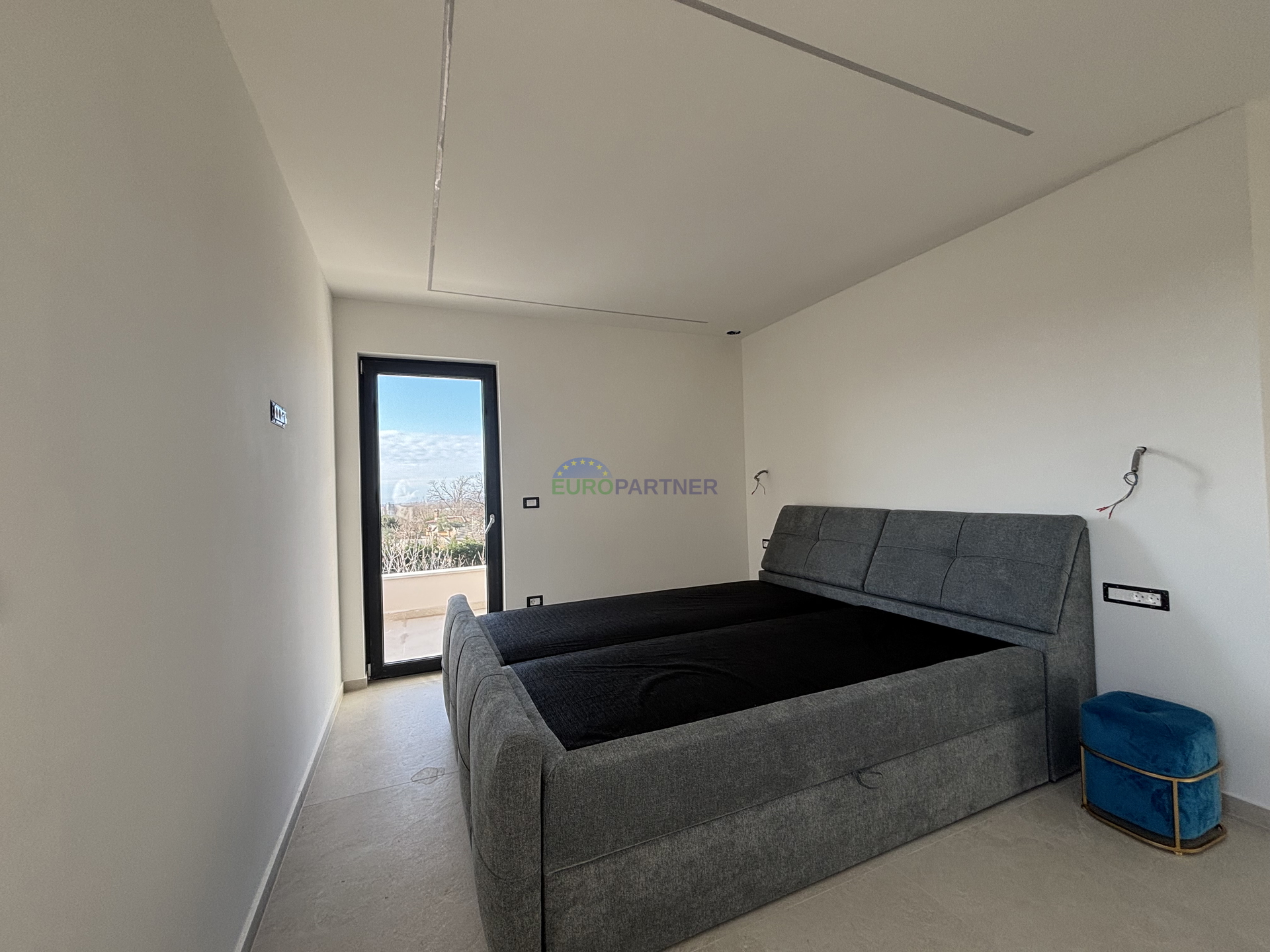 Istria&comma; near Pore&ccaron;&comma; beautiful modern house with a sea view&period;