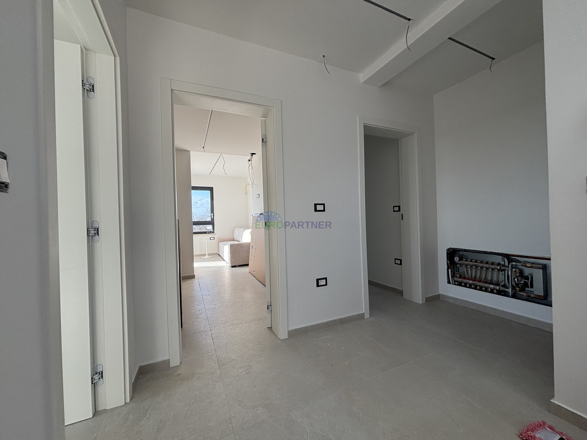 Istria&comma; near Pore&ccaron;&comma; beautiful modern house with a sea view&period;