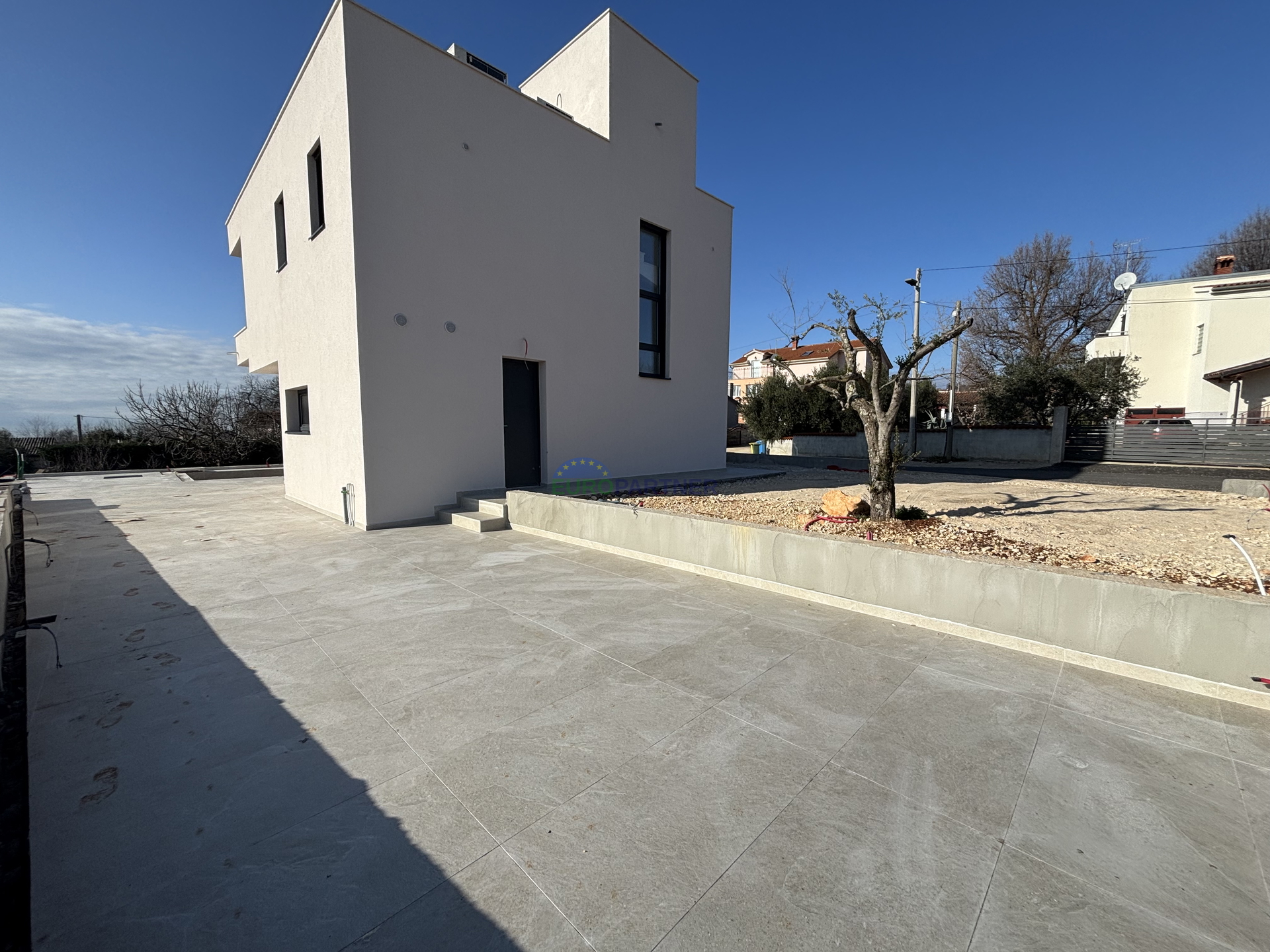 Istria&comma; near Pore&ccaron;&comma; beautiful modern house with a sea view&period;