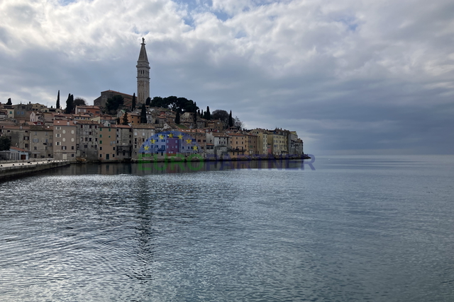 Istrien, Rovinj, Gewerbefläche mit Apartments