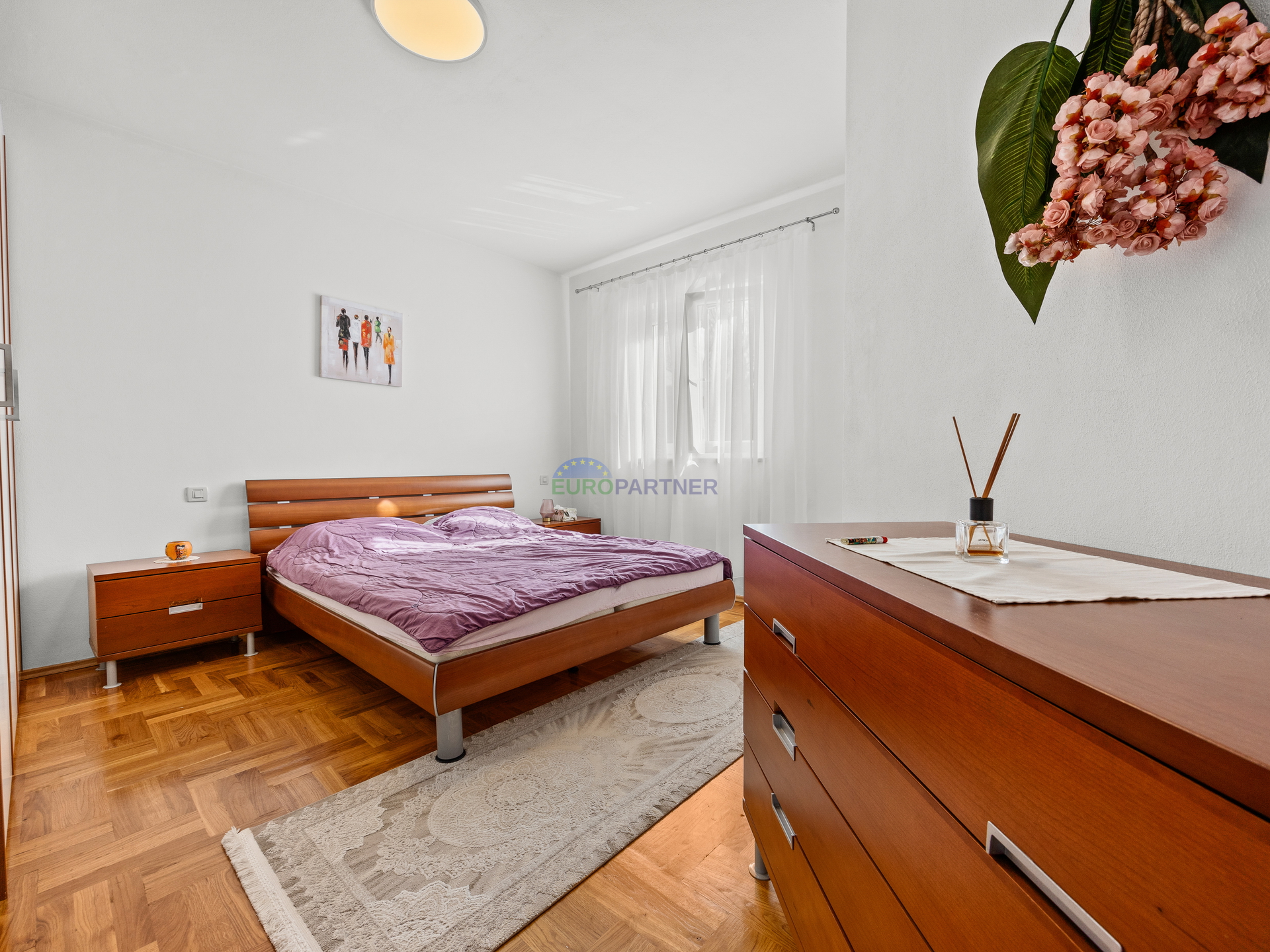 Pore&ccaron;&comma; mediteranska vila s bazenom&excl;