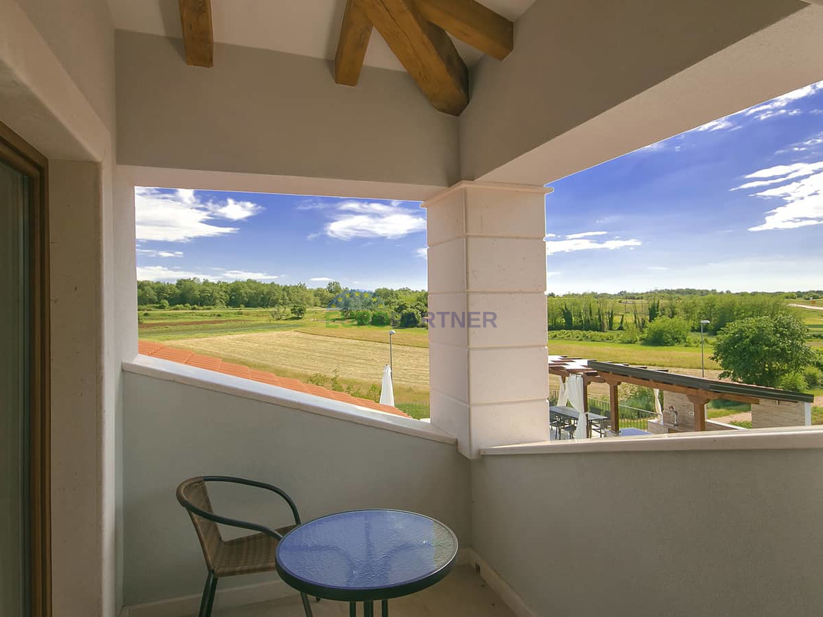 Istrien, Novigrad, Villa mit Pool an ausgezeichneter Lage