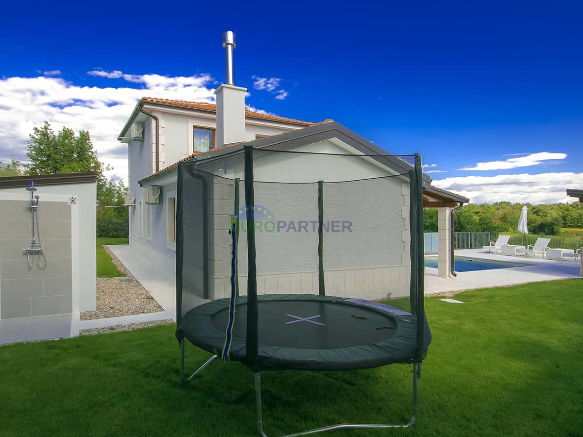 Istrien, Novigrad, Villa mit Pool an ausgezeichneter Lage