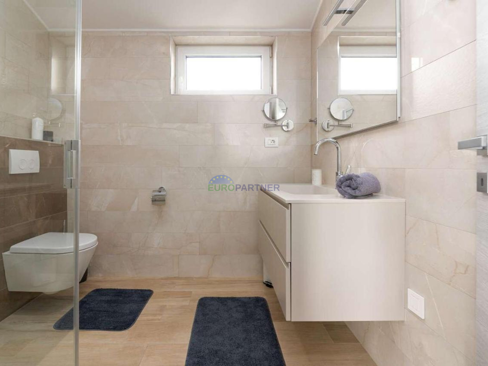 Villa with a pool, sauna, and jacuzzi, 8 km from Poreč