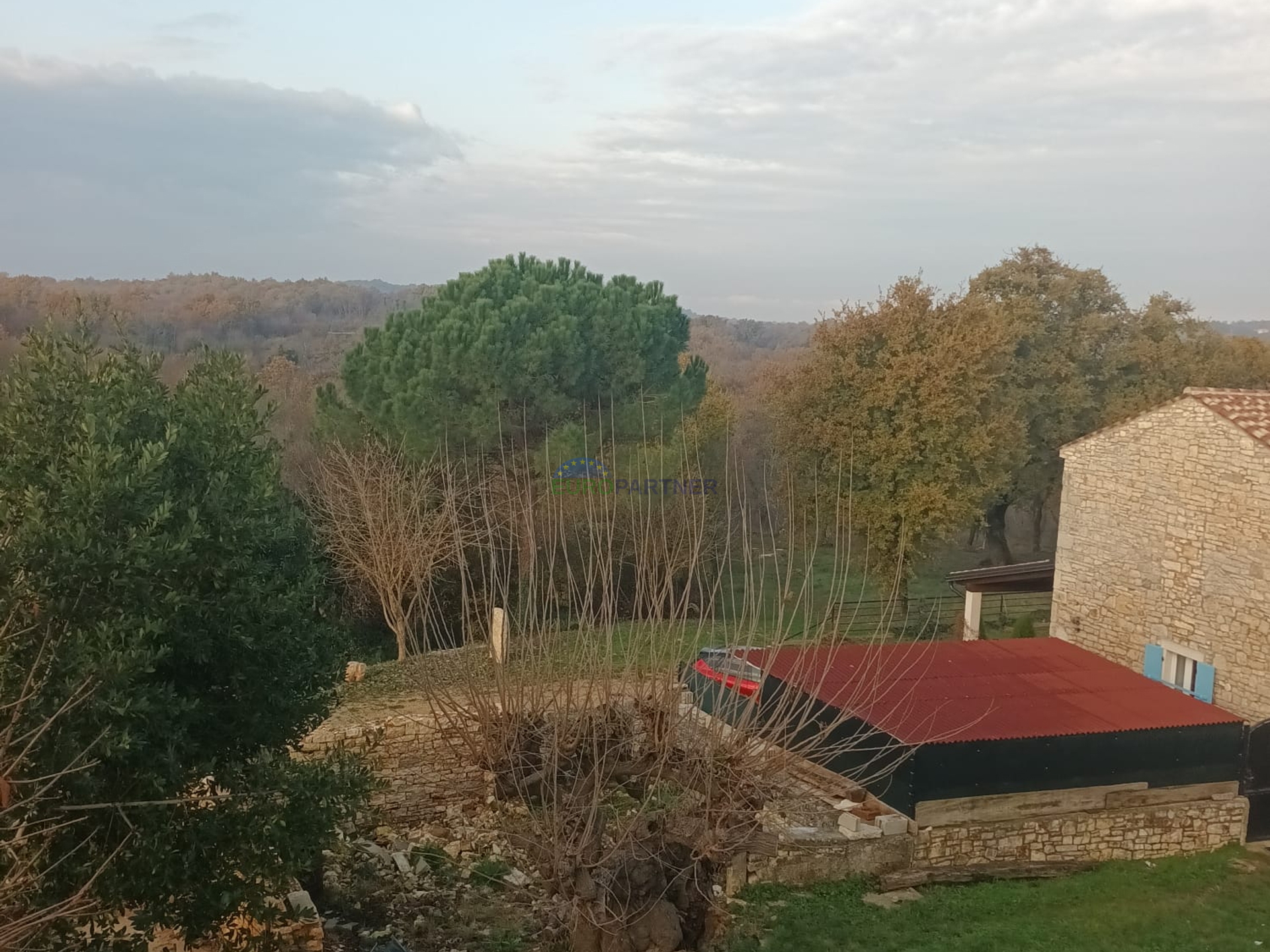 Istria, Sveti Lovreč, house with a yard