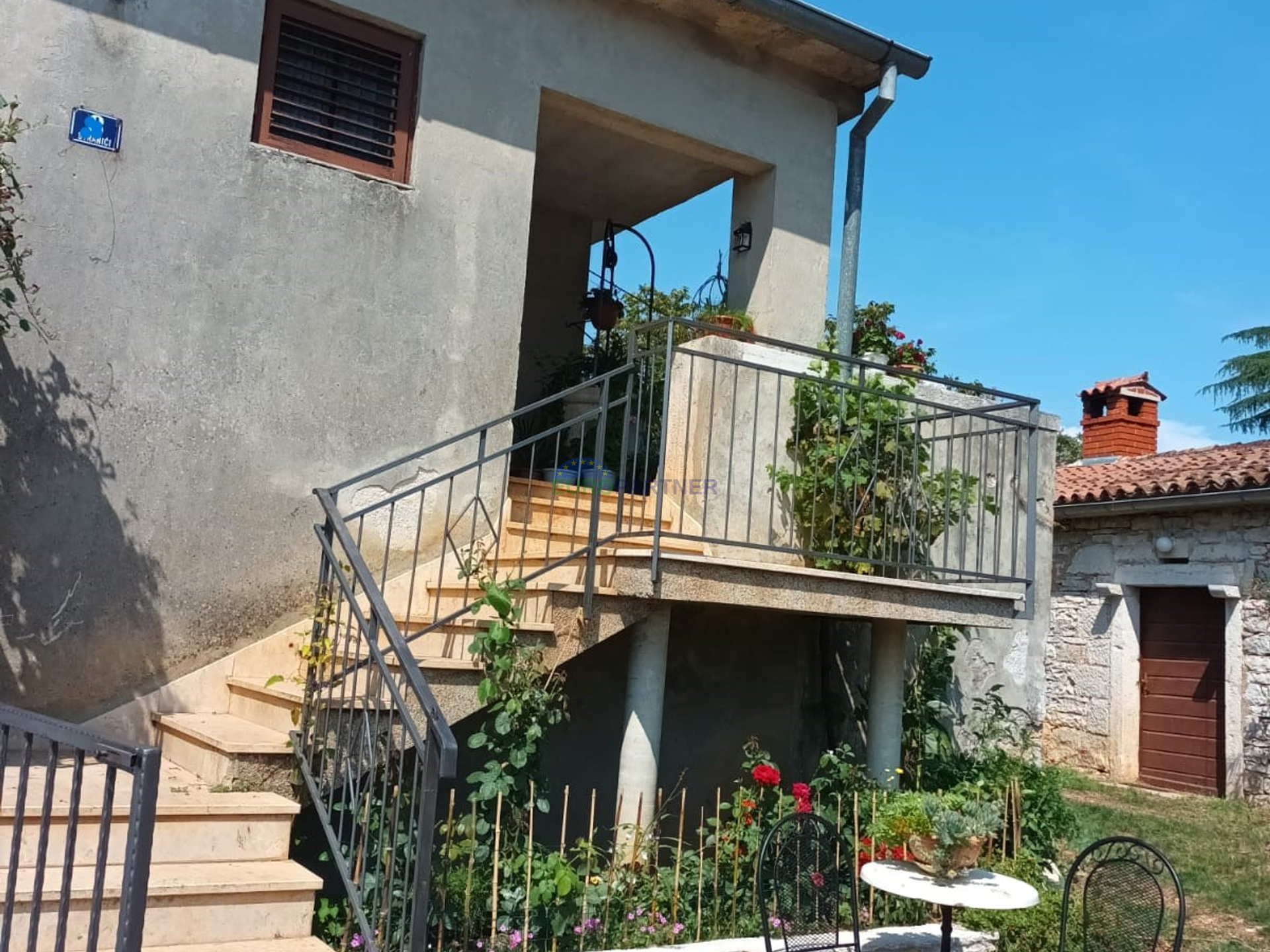 Istria, Sveti Lovreč, house with a yard