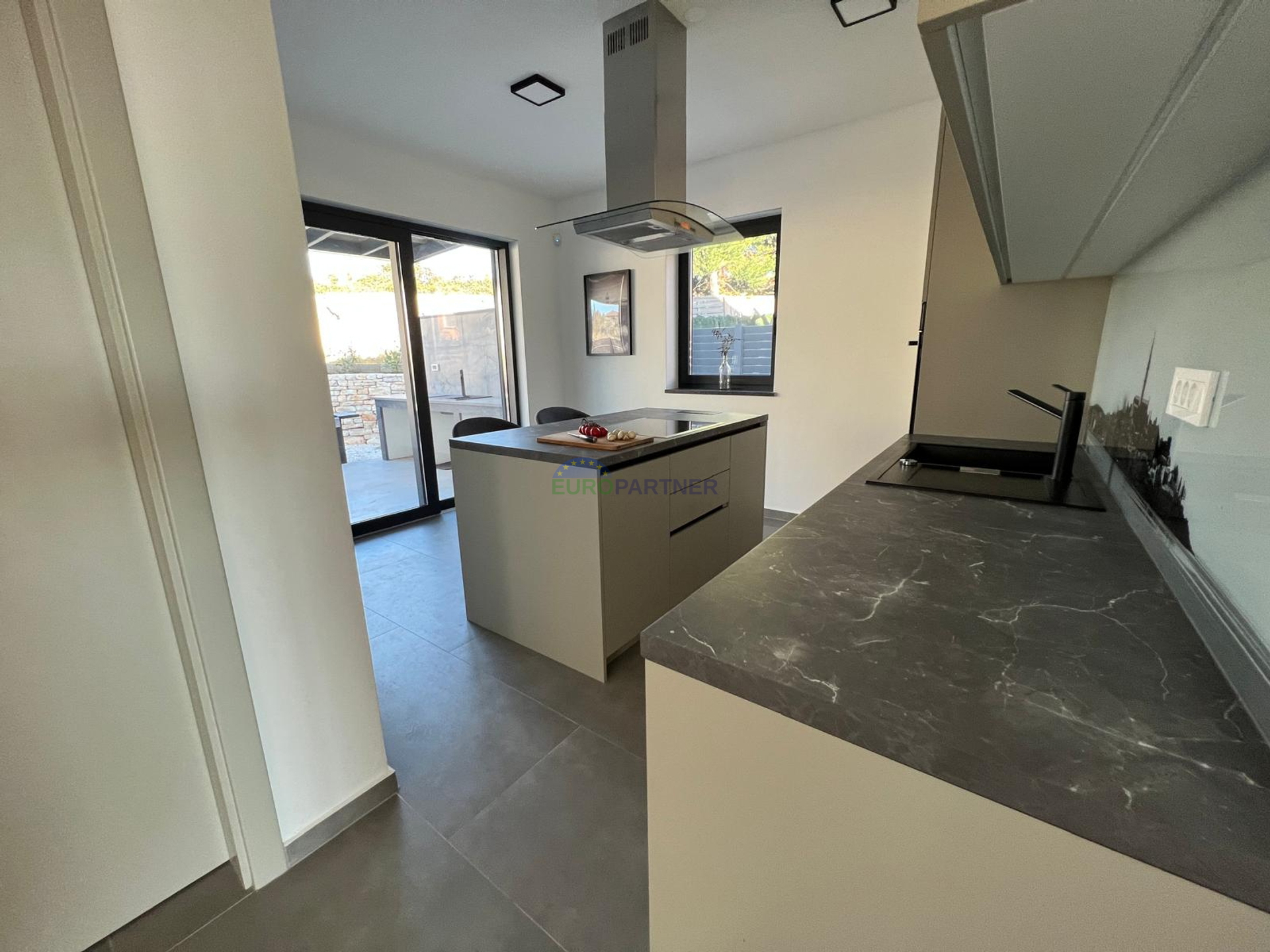 Haus, 200 m2, Verkauf, Kanfanar