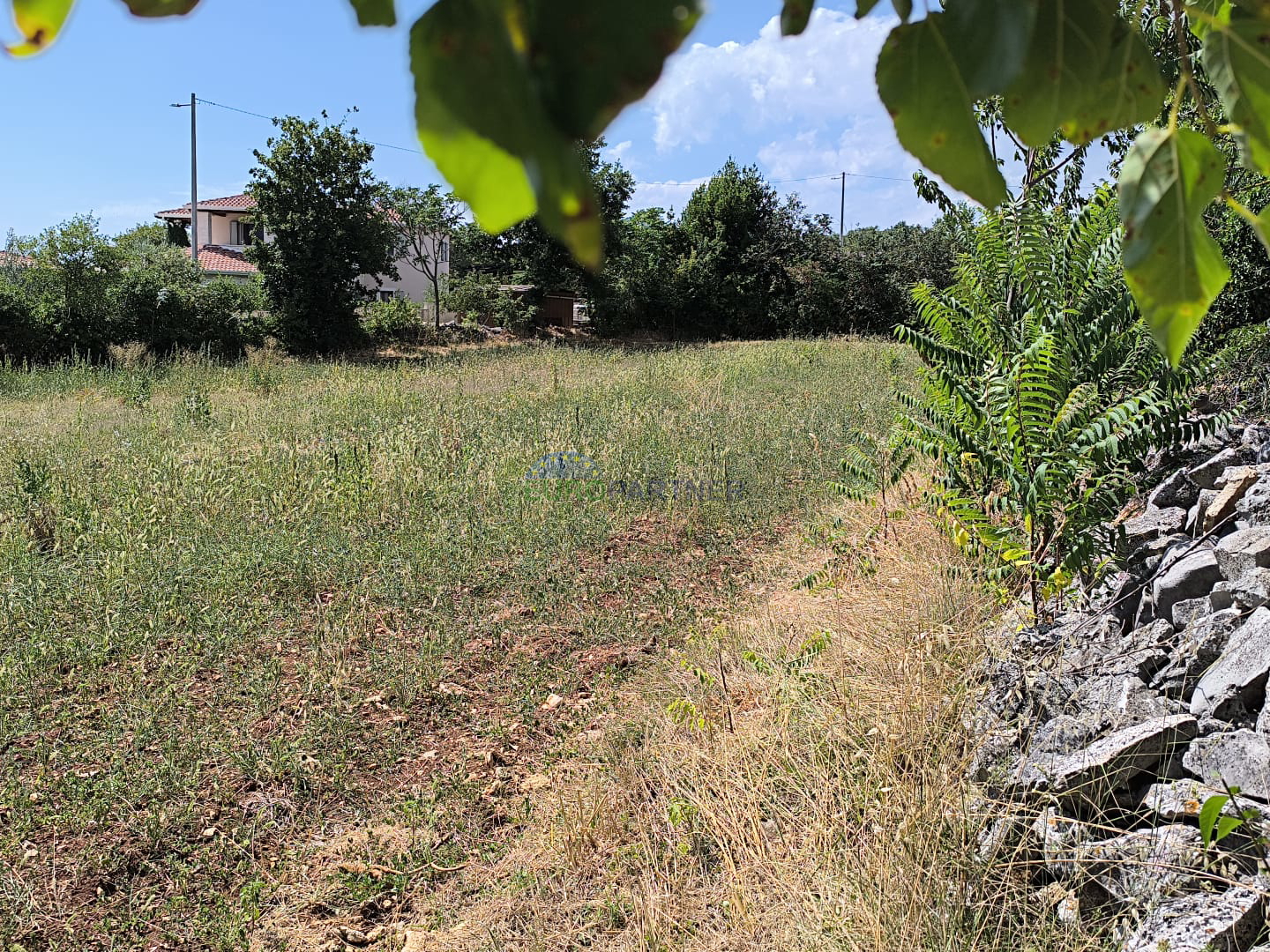 Istra, Višnjan, kuća sa zemljištem