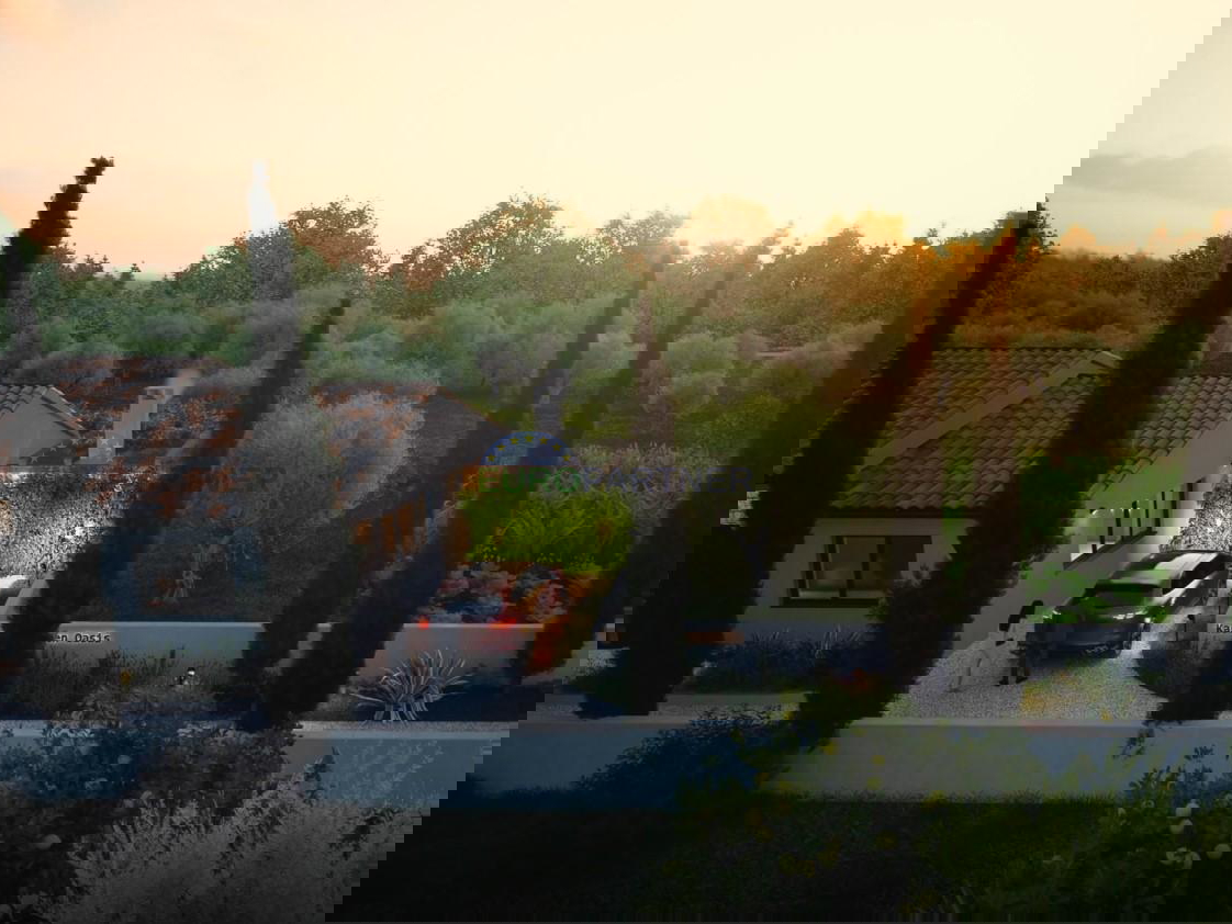 Istra, Poreč, kuća u nizu u okolici Poreča