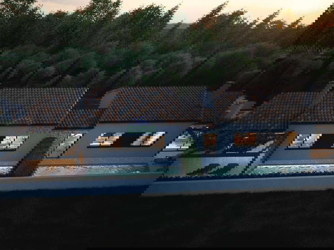 Haus, 92 m2, Verkauf, Poreč