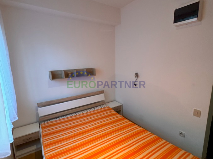 Istrien&comma; Novigrad&comma; eine Wohnung mit Garten in der N&auml;he des Meeres