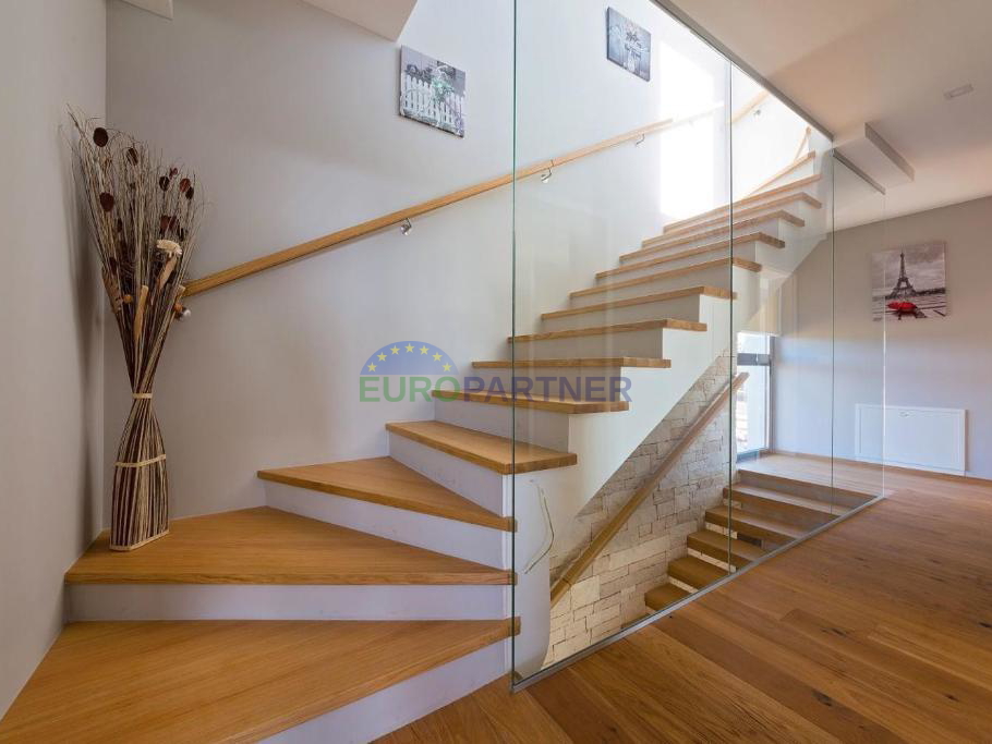 Casa&comma; 250 m2&comma; Vendita&comma; Pore&ccaron;