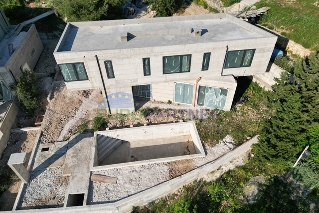 House, 181 m2, For Sale, Šibenik-okolica