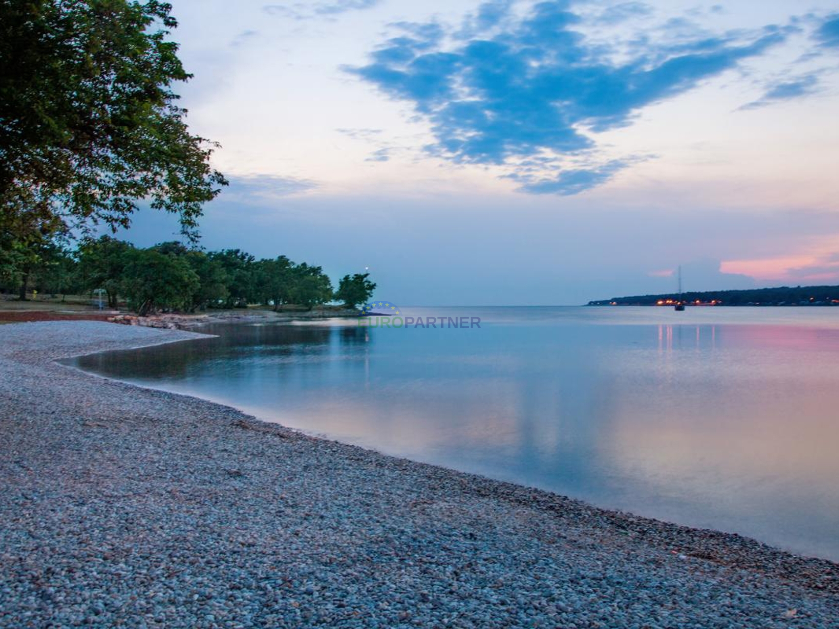 Poreč- Červar Porat, renovirani stan 200 metara od mora