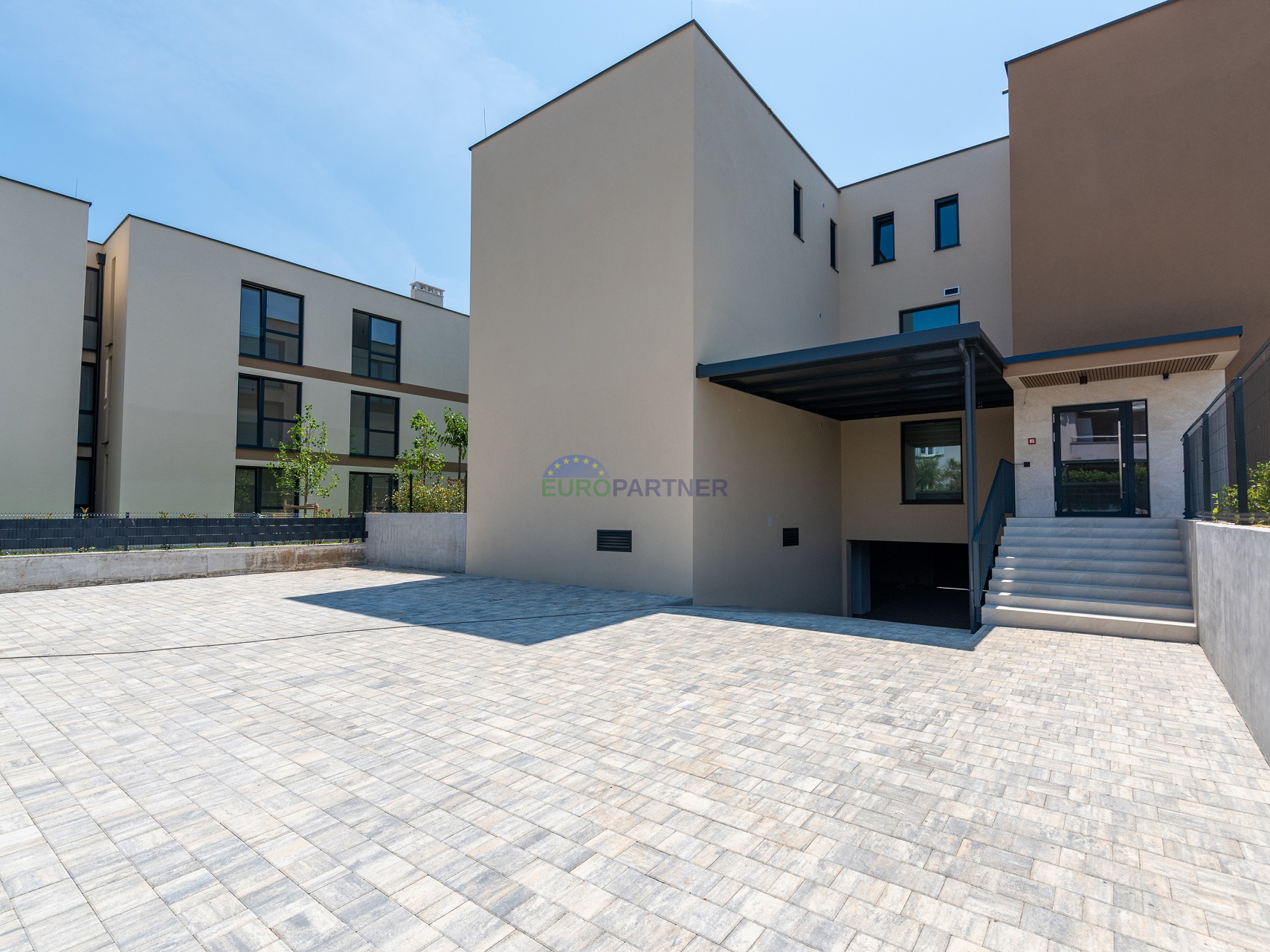 Istrien, Novigrad, luxuriöse Erdgeschosswohnung