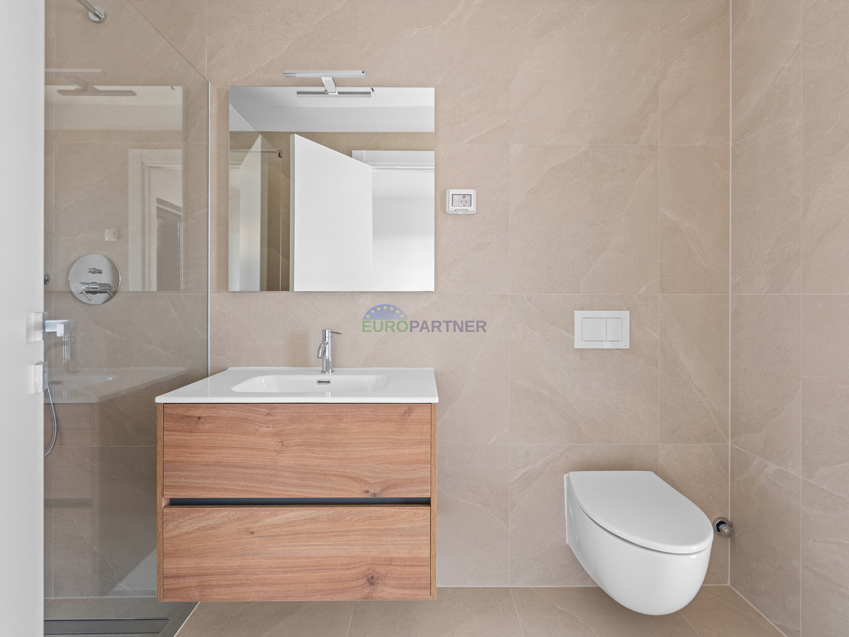 Istra, Novigrad, appartamento al primo piano in edificio di lusso