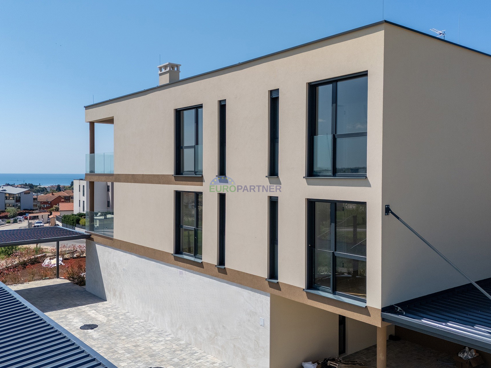 Istra, Novigrad, moderan stan na odličnoj lokaciji