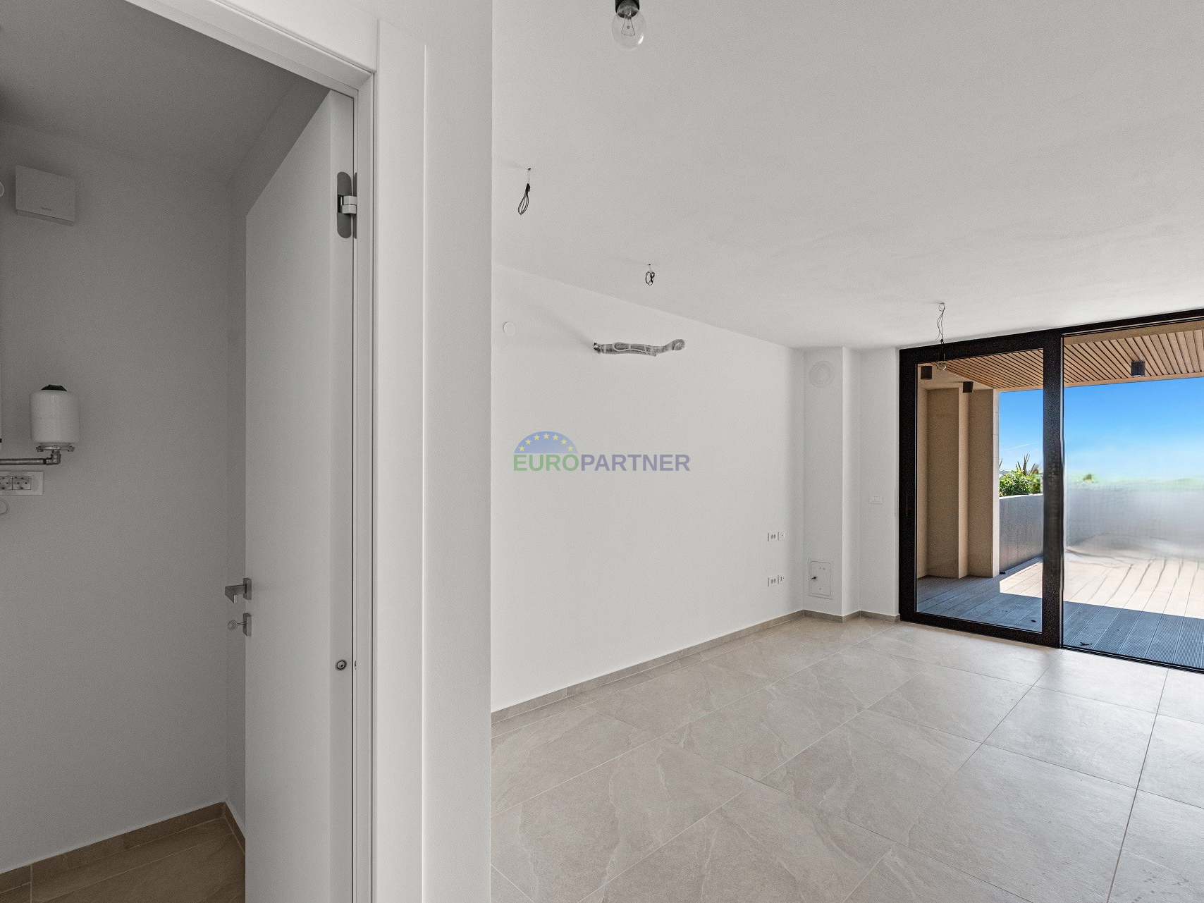 Istra, Novigrad, moderne Wohnung im ersten Stock