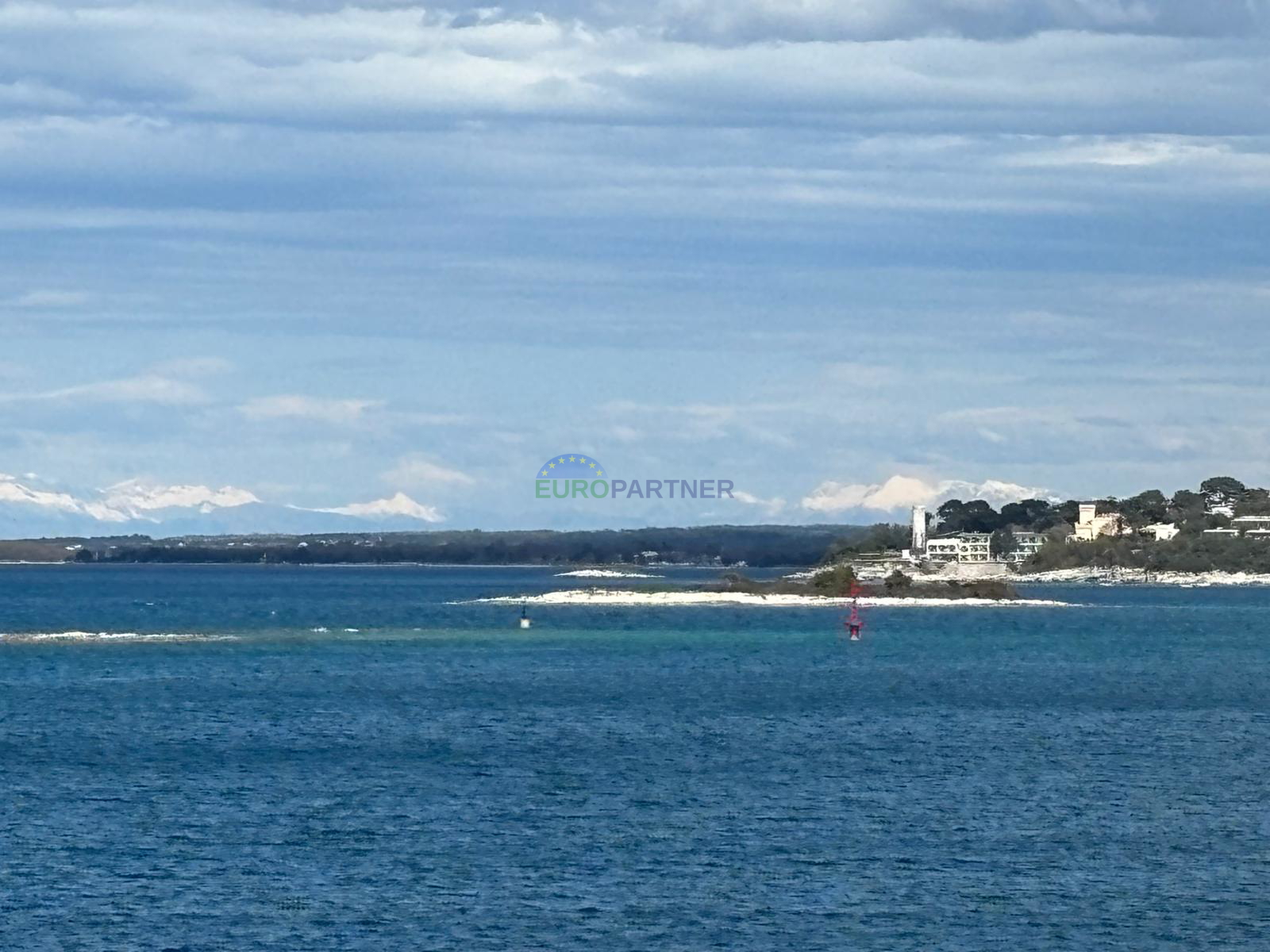 Casa con 2 appartamenti a 200 m dal mare, Poreč