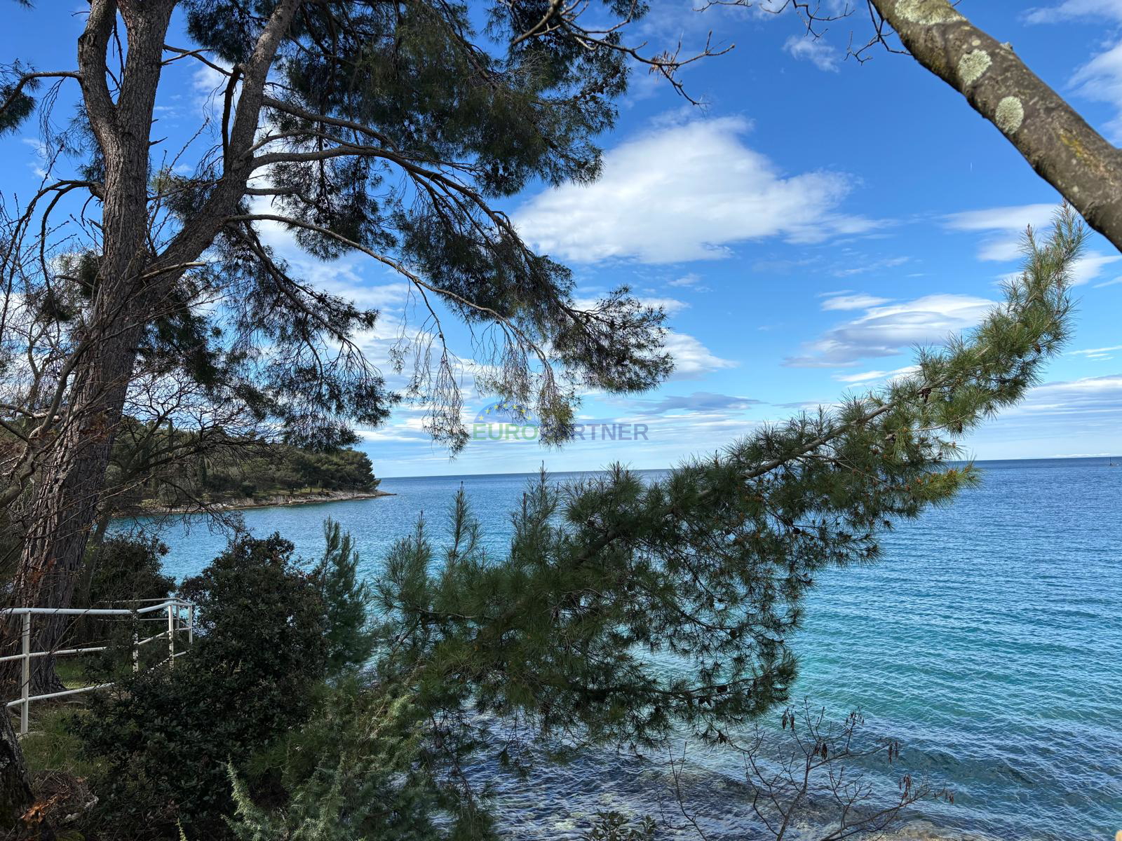 Casa con 2 appartamenti a 200 m dal mare, Poreč