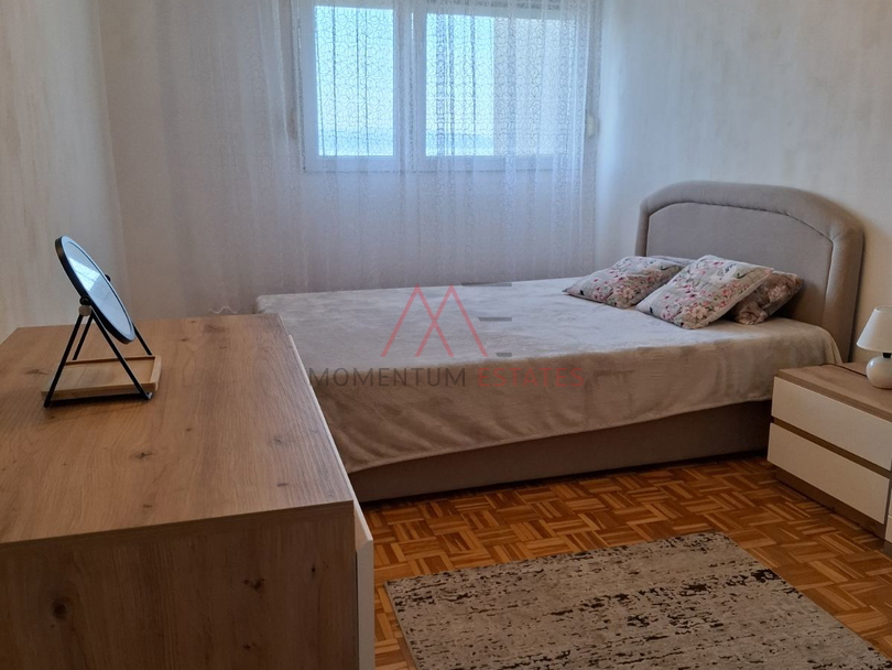 Podmurvice&comma; 2sobni stan za studente