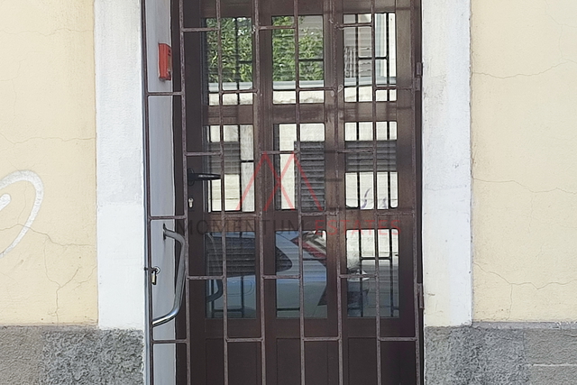 Poslovni prostor za najam