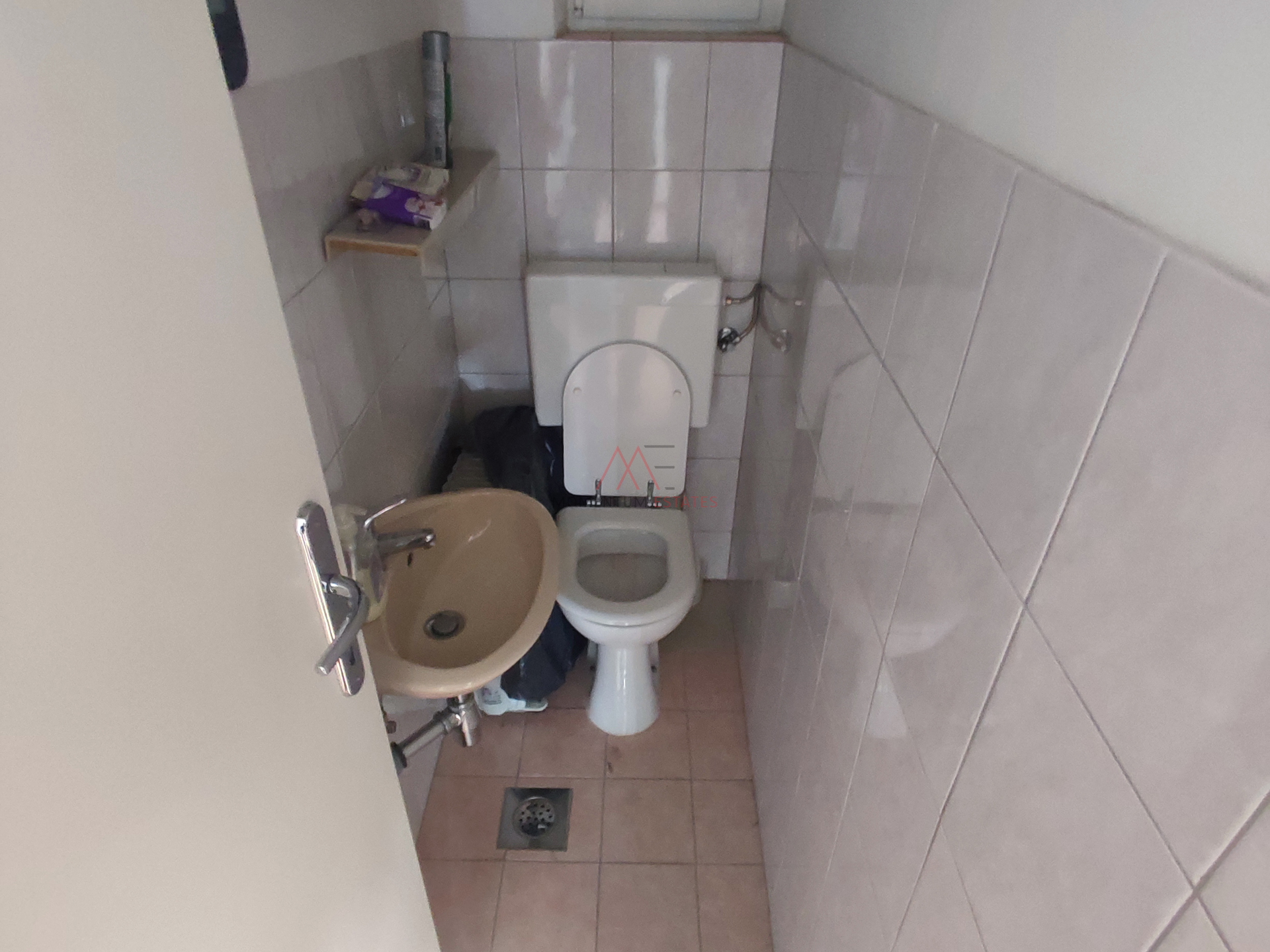 Poslovni prostor za najam