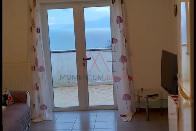 Donja drenova,najam,dvoetažni stan