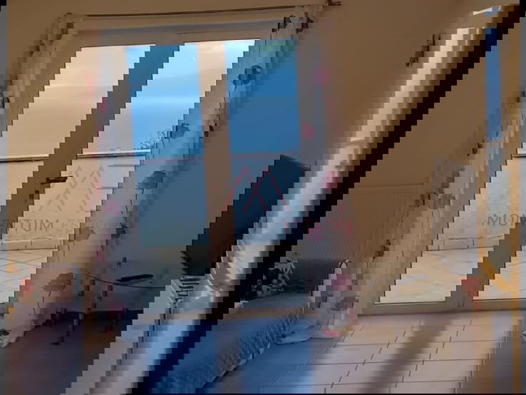 Donja drenova,najam,dvoetažni stan