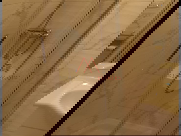 Donja drenova,najam,dvoetažni stan