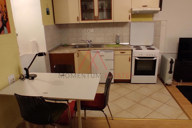 Wohnung, 51 m2, Vermietung, Rijeka - Kozala