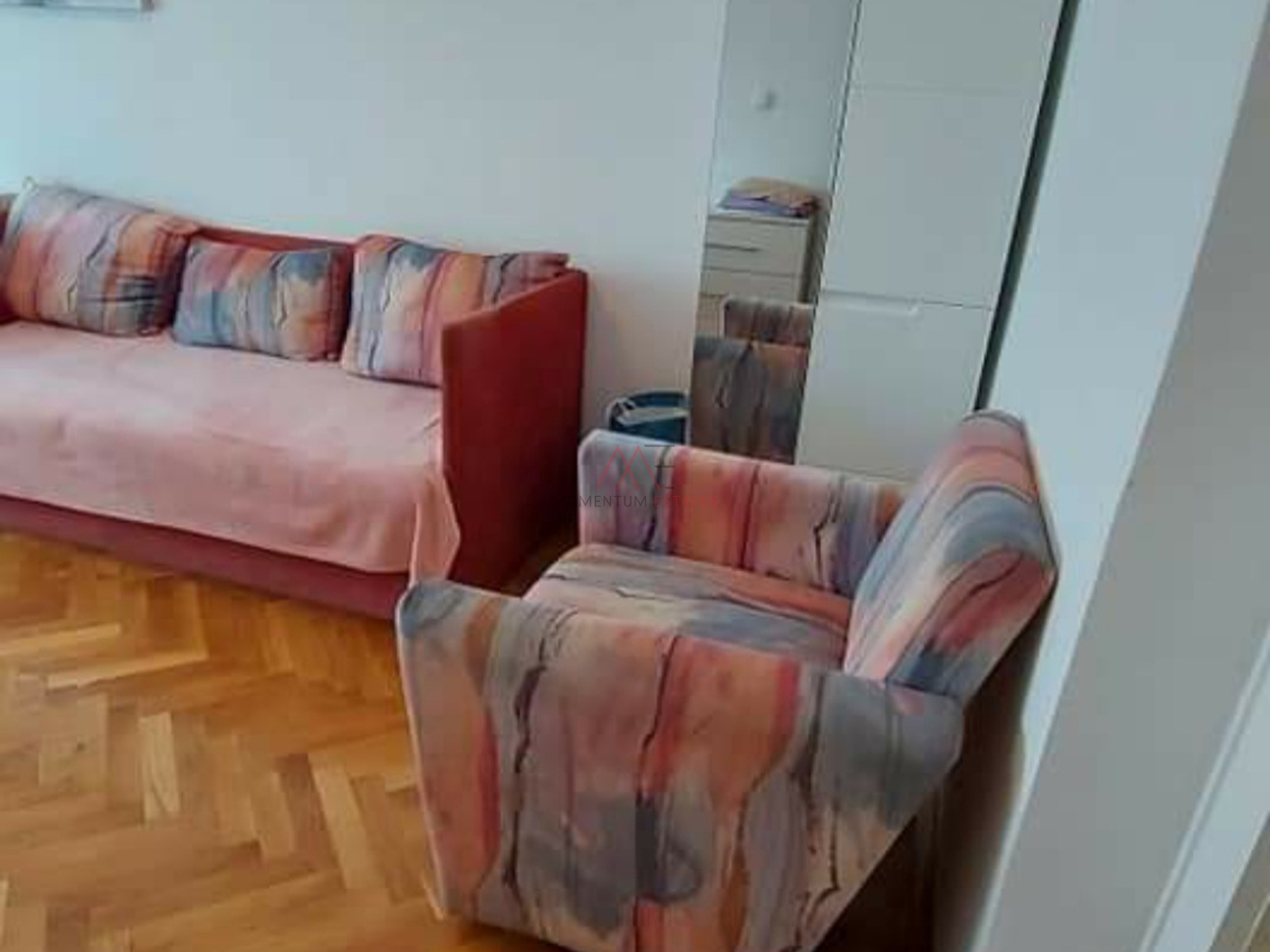 Krimeja&comma; 3s&plus;db za studente