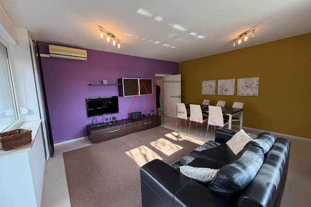 Belveder, renoviran 2s+db dugoročno