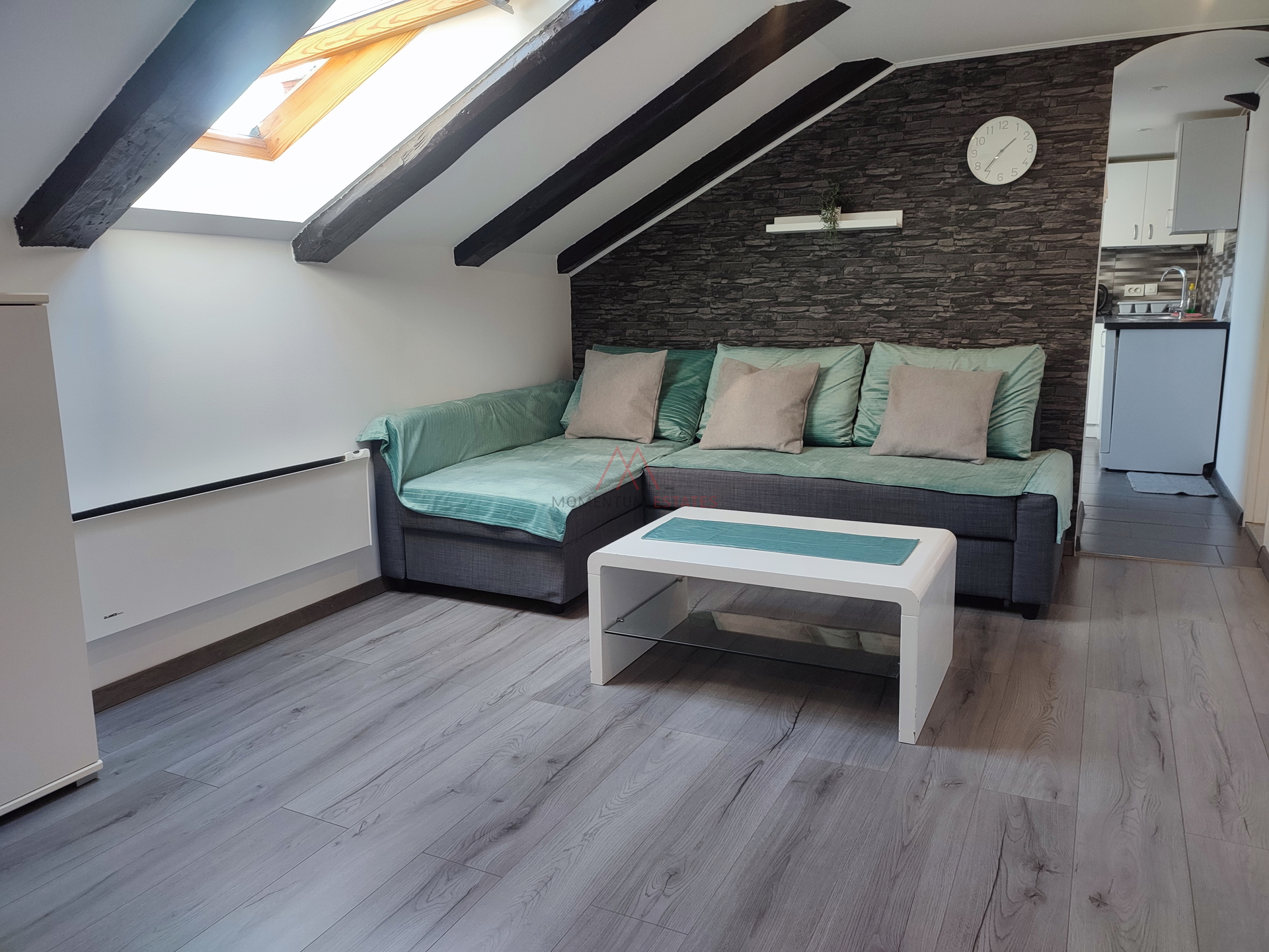 Centar&comma; adaptirani 3s&plus;db&comma; dugoro&ccaron;no