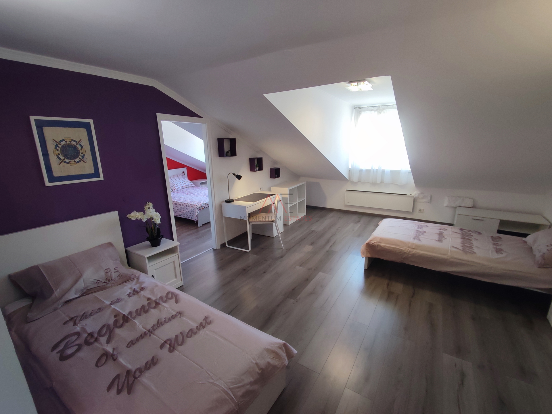 Centar&comma; adaptirani 3s&plus;db&comma; dugoro&ccaron;no